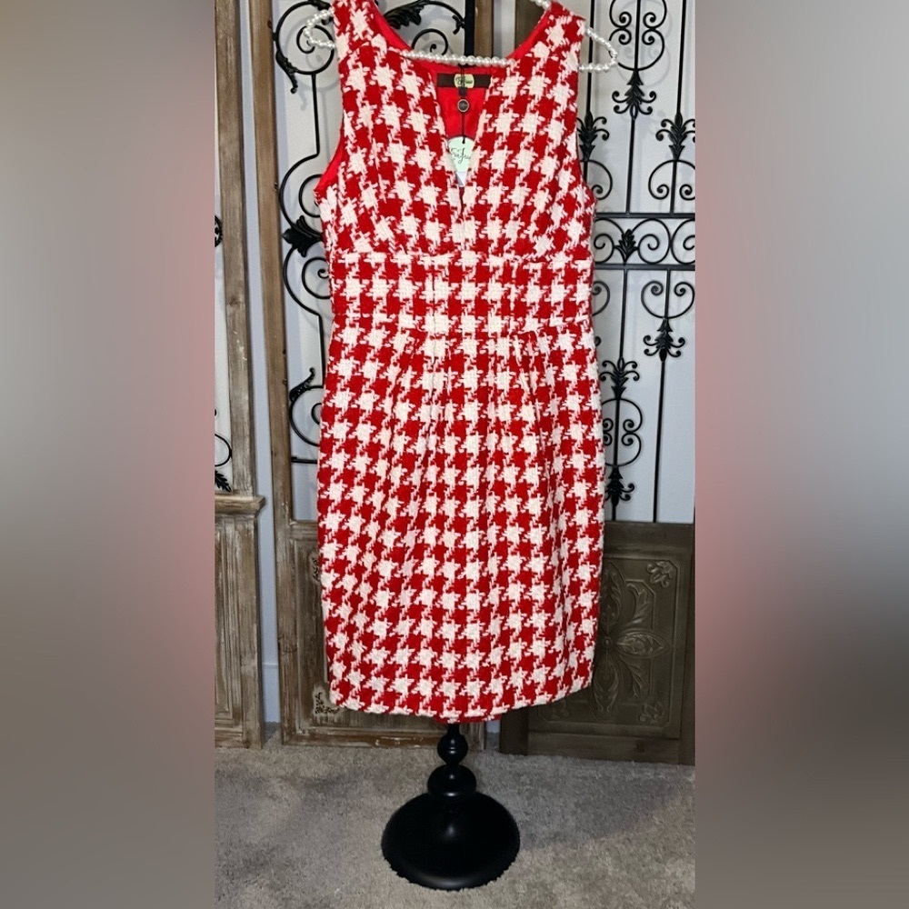 Eva Franco sleeveless houndstooth dress / tweed feel  / sample piece / size 8